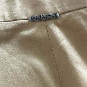 Geiger skirt